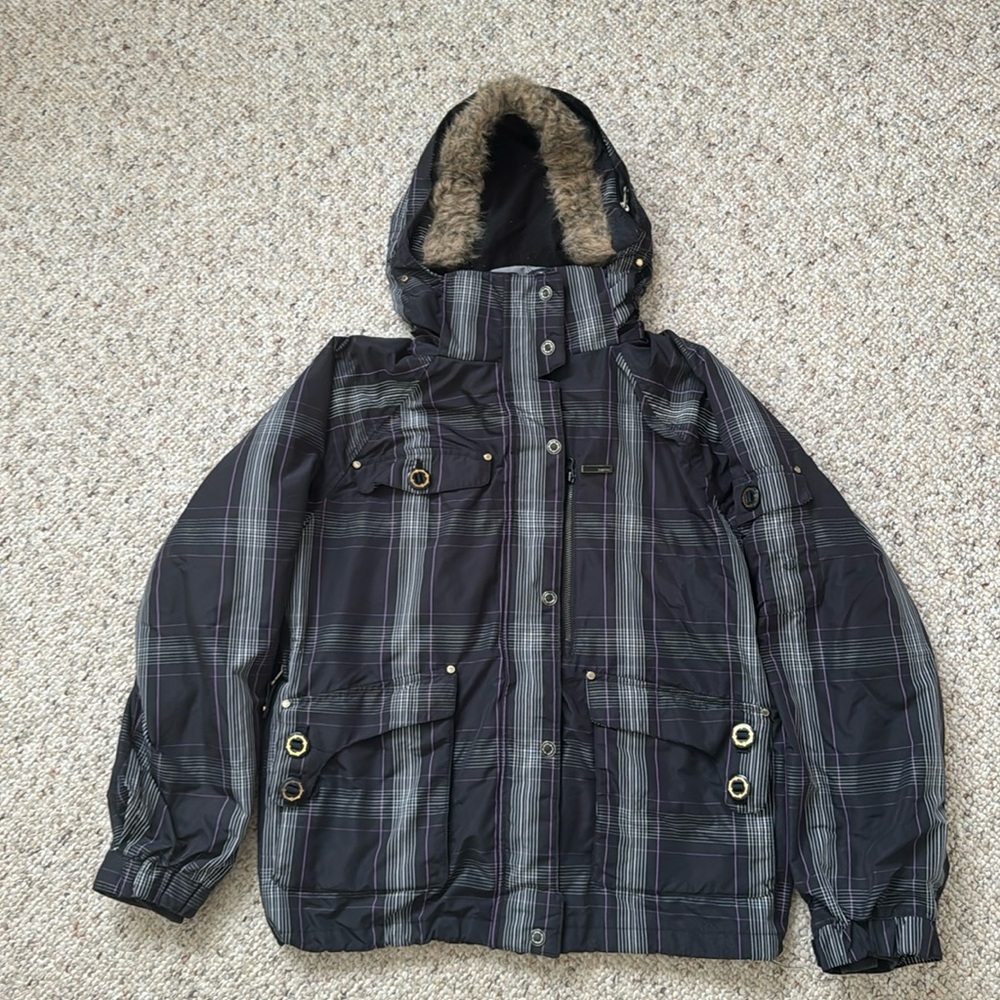 Empyre Clothing Women’s Snowbaord Jacket